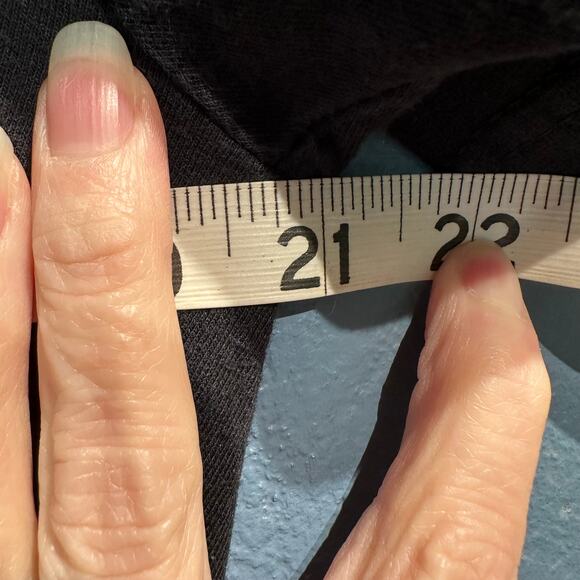 Disney Pride Collection Rainbow Mickey Love for All Tee Shirt Size Medium - Picture 5 of 6